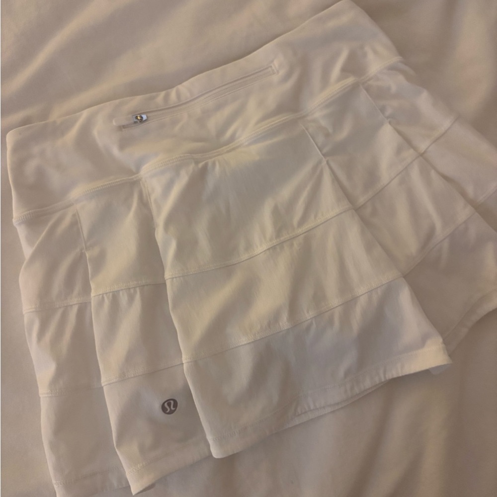Lululemon Athletica Classic White Skirt